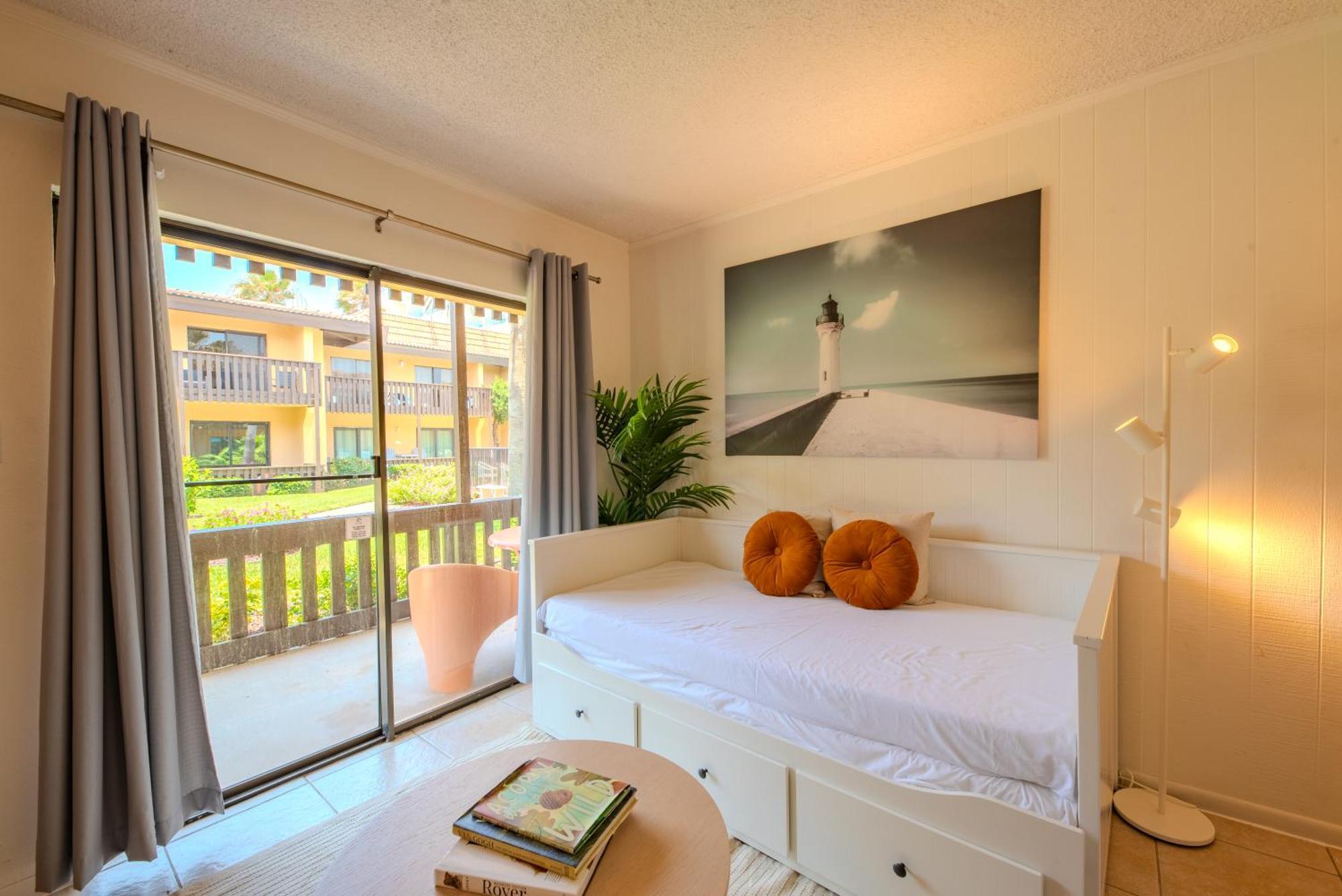 Flamingos Hideaway Stylish 1Br Coastal Escape 155 Apartment South Padre Island Exterior photo